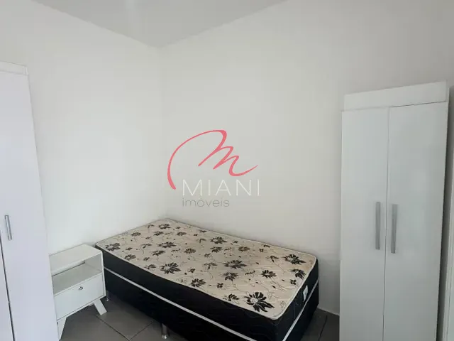 Kitnet com 18m² 1 quarto e 1 banheiro, para alugar, no bairro Vila Universitária em São Paulo