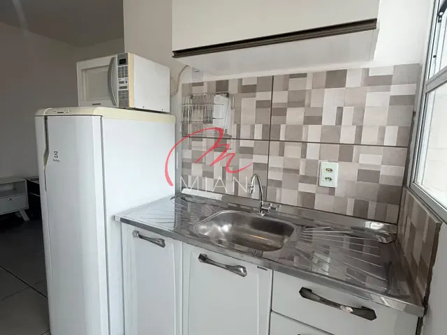 Kitnet com 18m² 1 quarto e 1 banheiro, para alugar, no bairro Vila Universitária em São Paulo