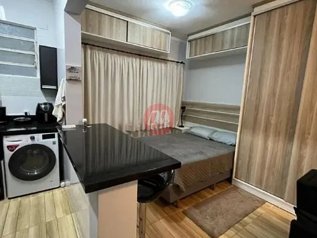Kitnet com 36m² 1 quarto e 1 banheiro, à venda, no bairro Farroupilha em Porto Alegre