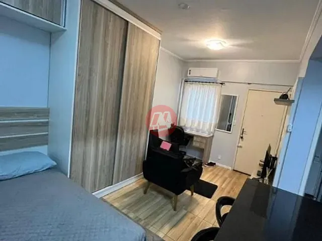 Kitnet com 36m² 1 quarto e 1 banheiro, à venda, no bairro Farroupilha em Porto Alegre