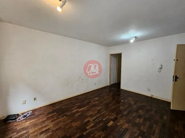 Kitnet para alugar, no bairro Petrópolis em Porto Alegre