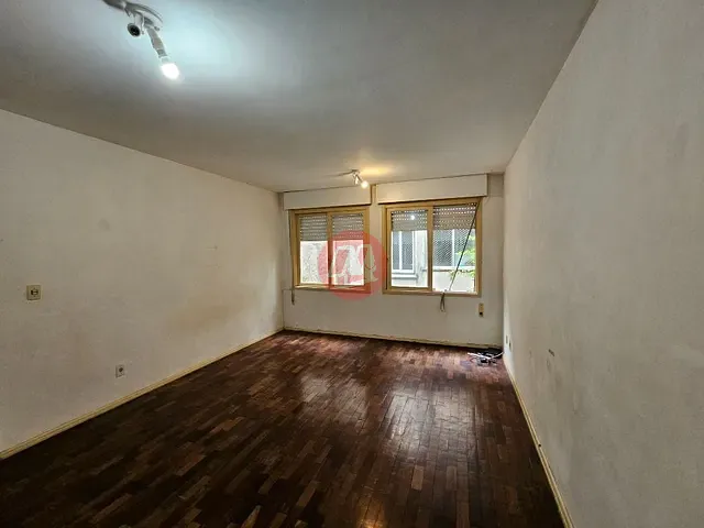 Kitnet para alugar, no bairro Petrópolis em Porto Alegre