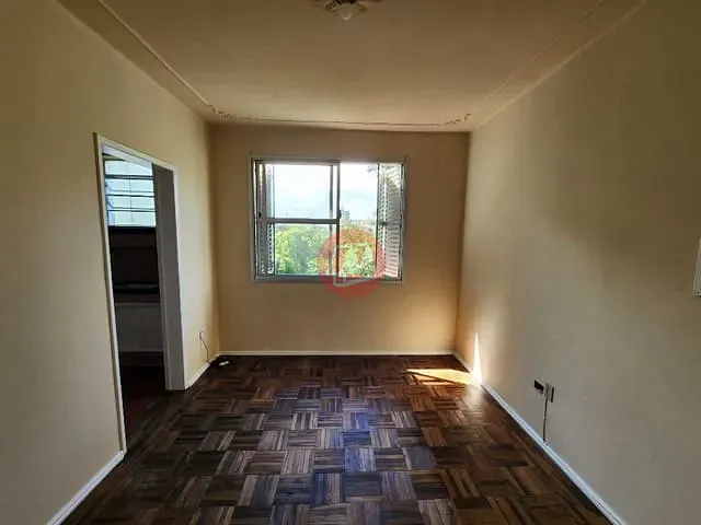 Kitnet com 30m² 1 quarto e 1 banheiro, à venda, no bairro Cidade Baixa em Porto Alegre