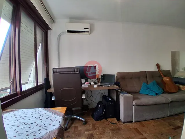 Kitnet com 33m² 1 quarto e 1 banheiro, à venda, no bairro Centro Histórico em Porto Alegre