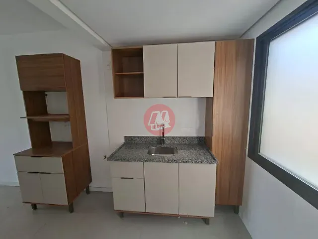 Kitnet 1 quarto e 1 banheiro, para alugar, no bairro Rio Branco em Porto Alegre