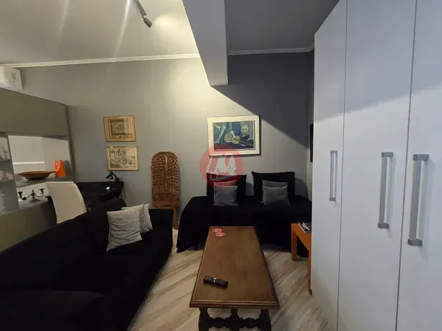 Kitnet para alugar, no bairro Centro Histórico em Porto Alegre
