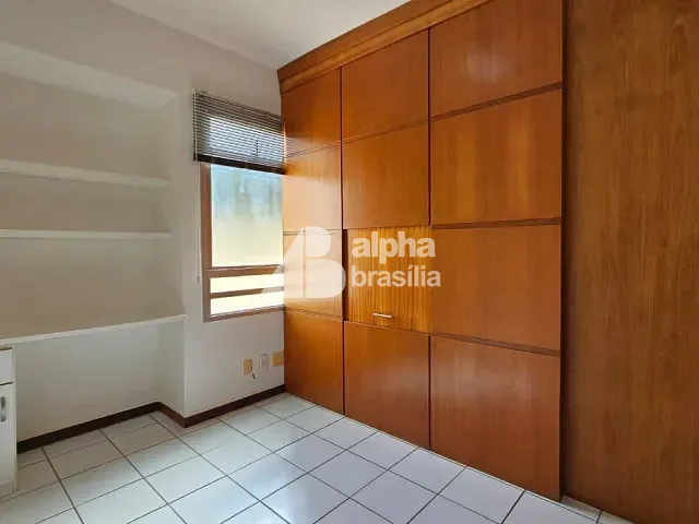 Kitnet 1 quarto e 1 banheiro, para alugar, no bairro Asa Norte em Brasília