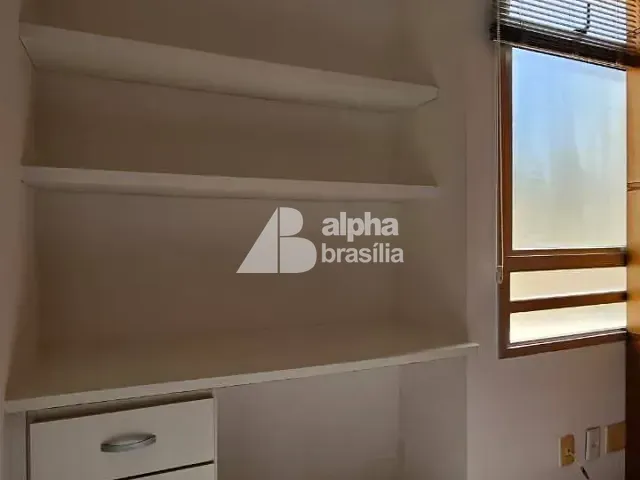 Kitnet 1 quarto e 1 banheiro, para alugar, no bairro Asa Norte em Brasília