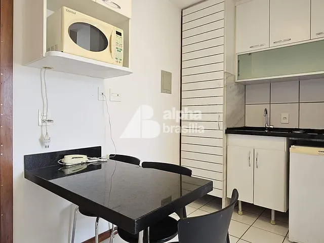 Kitnet 1 quarto e 1 banheiro, para alugar, no bairro Asa Sul em Brasília