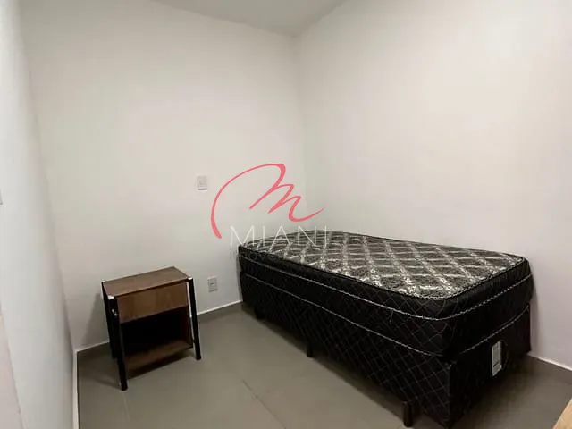 Kitnet com 30m² 1 quarto e 1 banheiro, para alugar, no bairro Jardim Bonfiglioli em São Paulo