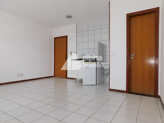 Kitnet 1 quarto e 1 banheiro, à venda, no bairro Asa Norte em Brasília