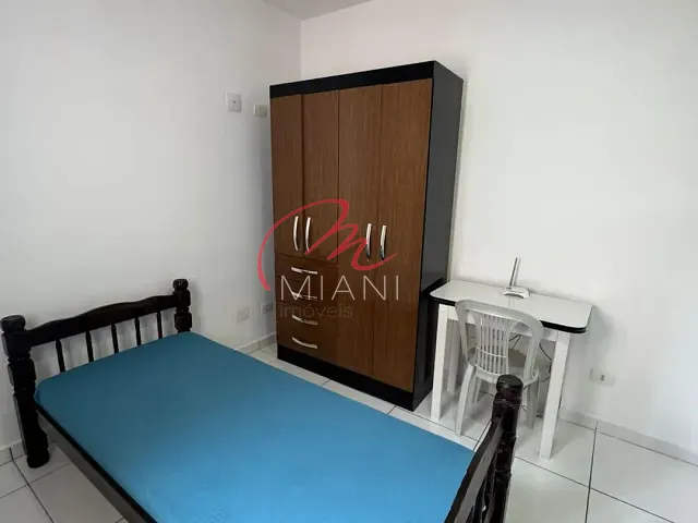 Kitnet com 18m² 1 quarto e 1 banheiro, para alugar, no bairro Jardim Rizzo em São Paulo