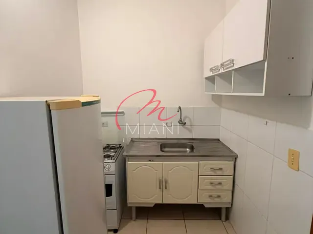 Kitnet com 20m² 1 quarto e 1 banheiro, para alugar, no bairro Jardim Rizzo em São Paulo