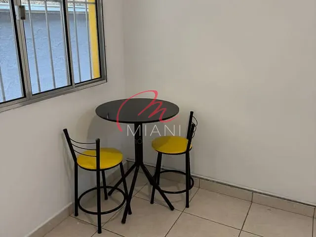 Kitnet com 20m² 1 quarto e 1 banheiro, para alugar, no bairro Jardim Rizzo em São Paulo