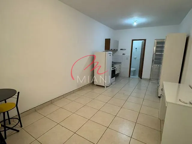 Kitnet com 20m² 1 quarto e 1 banheiro, para alugar, no bairro Jardim Rizzo em São Paulo