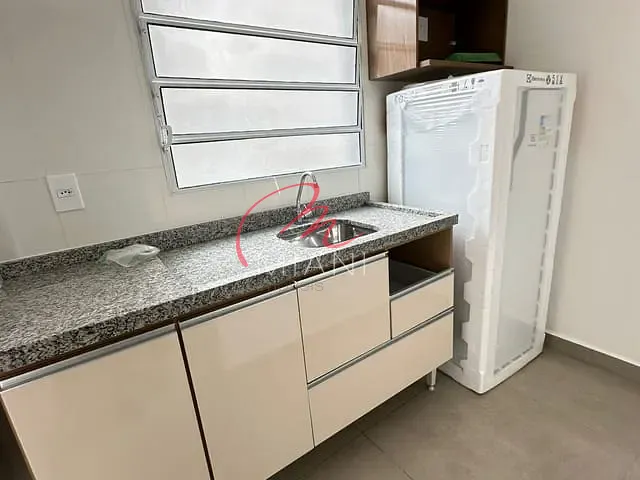 Kitnet 1 quarto e 1 banheiro, para alugar, no bairro Vila Indiana em São Paulo