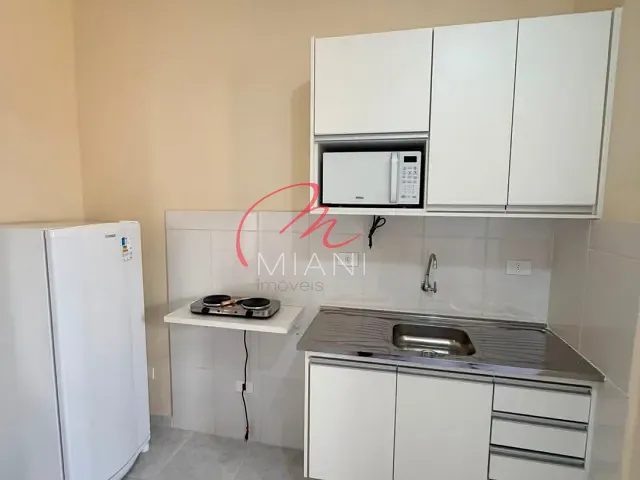 Kitnet 1 quarto e 1 banheiro, para alugar, no bairro Rio Pequeno em São Paulo