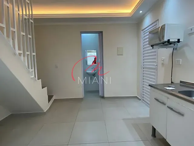 Kitnet 1 quarto e 1 banheiro, para alugar, no bairro Vila Universitária em São Paulo