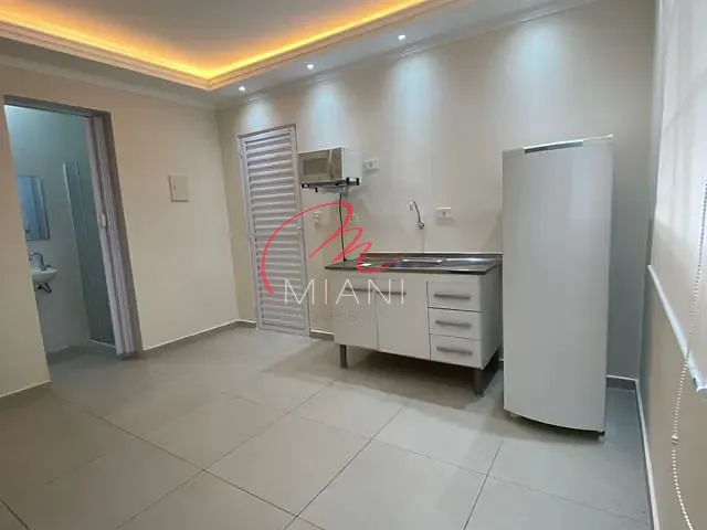 Kitnet 1 quarto e 1 banheiro, para alugar, no bairro Vila Universitária em São Paulo
