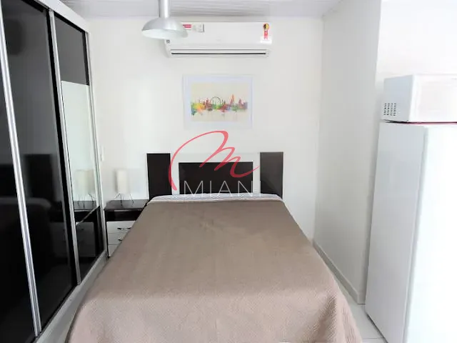 Kitnet 1 quarto e 1 banheiro, para alugar, no bairro Santo Amaro em São Paulo