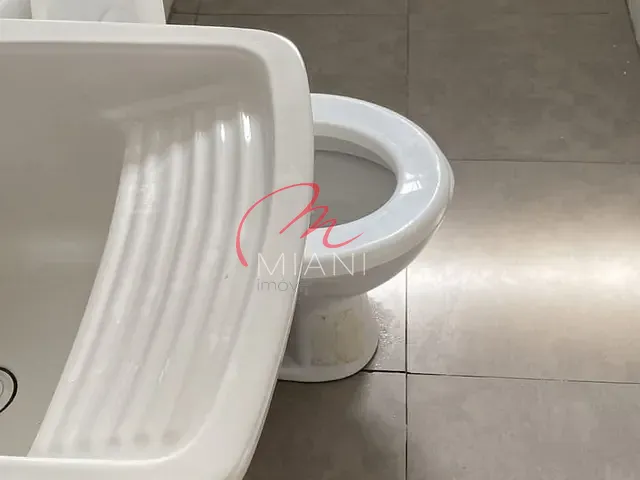 Kitnet 1 quarto e 1 banheiro, para alugar, no bairro Vila Romana em São Paulo