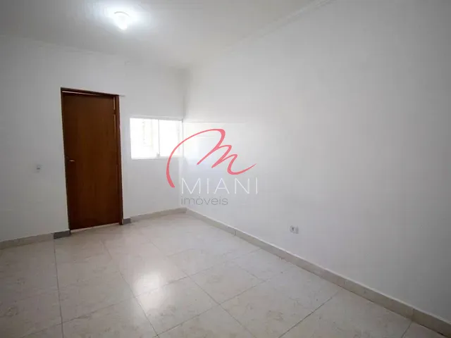 Kitnet 1 quarto e 1 banheiro, para alugar, no bairro Vila Romana em São Paulo