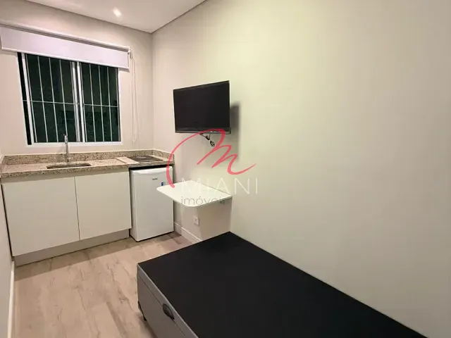 Kitnet 1 quarto e 1 banheiro, para alugar, no bairro Vila Universitária em São Paulo