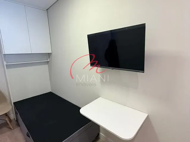 Kitnet 1 quarto e 1 banheiro, para alugar, no bairro Vila Universitária em São Paulo