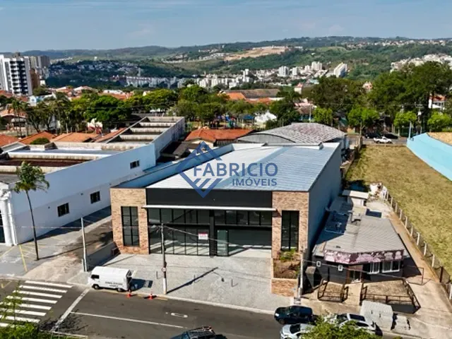 Prédio com 760m², para alugar, no bairro Parque Nova Suíça em Valinhos