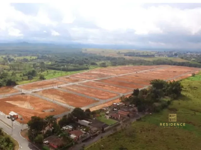 Lançamento com 160m², disponível, no bairro Jardim do Sol em Resende