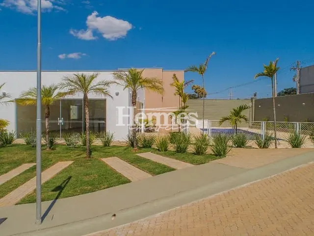 Lançamento 3 quartos e 2 banheiros, disponível, no bairro Guatemozin em Cosmópolis