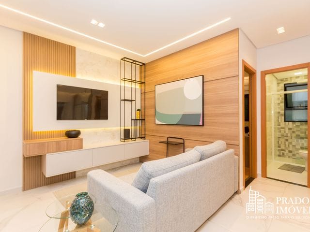 Apartamento 2 quartos e 2 banheiros, à venda, no bairro Lindóia em Curitiba