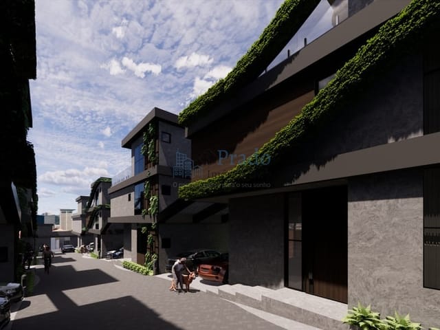 Sobrado com 262m² 3 quartos e 5 banheiros, à venda, no bairro Mercês em Curitiba