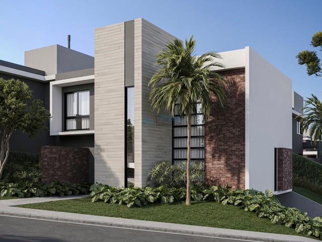 Sobrado com 275m² 3 quartos e 4 banheiros, à venda, no bairro Santa Felicidade em Curitiba