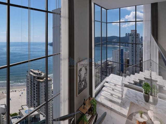 Apartamento 4 quartos e 5 banheiros, à venda, no bairro Centro em Balneário Camboriú