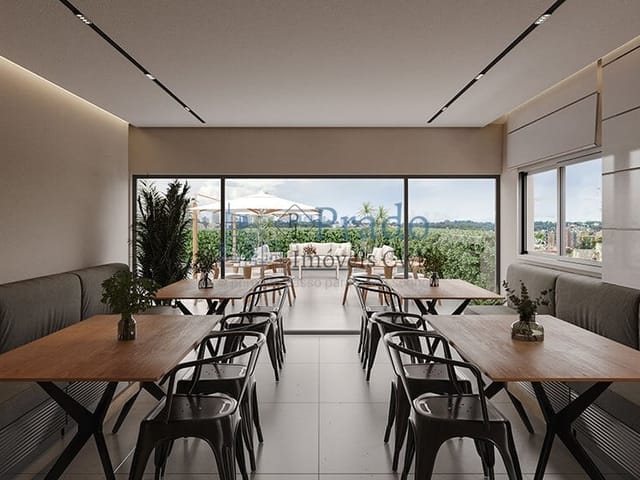 Apartamento 2 quartos e 2 banheiros, à venda, no bairro Santa Quitéria em Curitiba