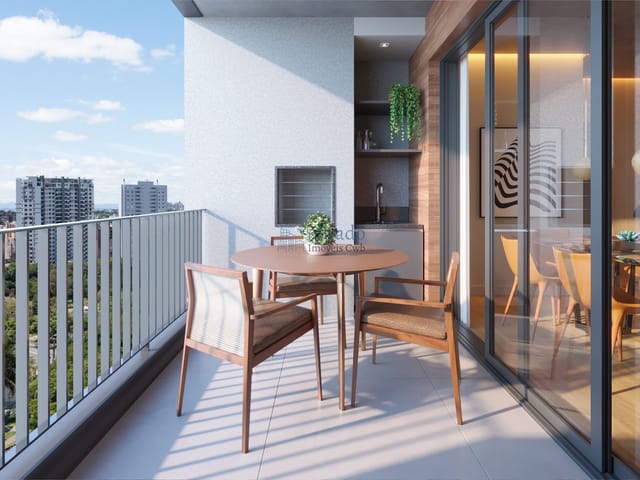 Apartamento 3 quartos e 2 banheiros, à venda, no bairro Cabral em Curitiba