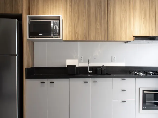 Loft 1 quarto e 2 banheiros, para alugar, no bairro Centro em Florianópolis
