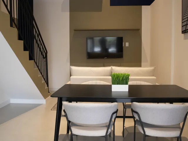 Loft 1 quarto e 2 banheiros, para alugar, no bairro Centro em Florianópolis