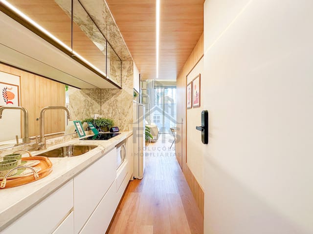 Loft 1 quarto e 1 banheiro, à venda, no bairro Água Verde em Curitiba