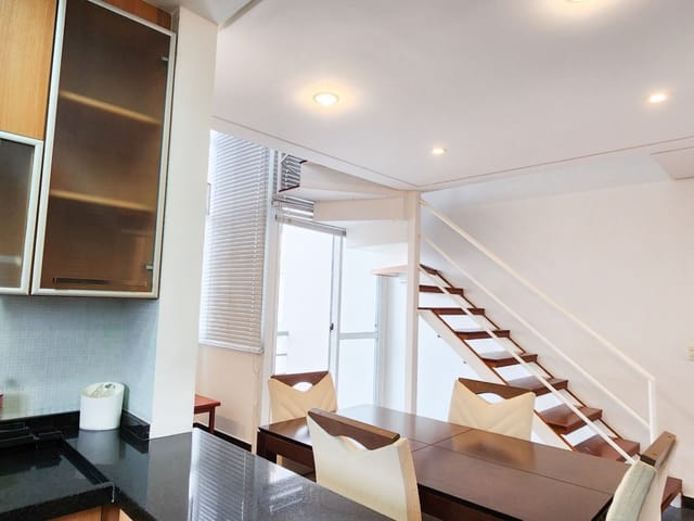 Foto do Loft - LOFT DUPLEX COM 1 SUITE, CLOSET, ESCRITÓRIO, 2 SACADAS, 2 VAGAS, ENTRE DUAS ESTACÇOES DE METRÔ | Paulista Imóveis.