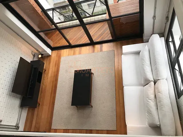 Loft 1 quarto e 2 banheiros, à venda ou para alugar, no bairro Cerqueira César em São Paulo
