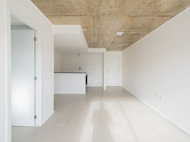 Loft com 35m² 1 quarto e 1 banheiro, para alugar, no bairro Centro em Pelotas