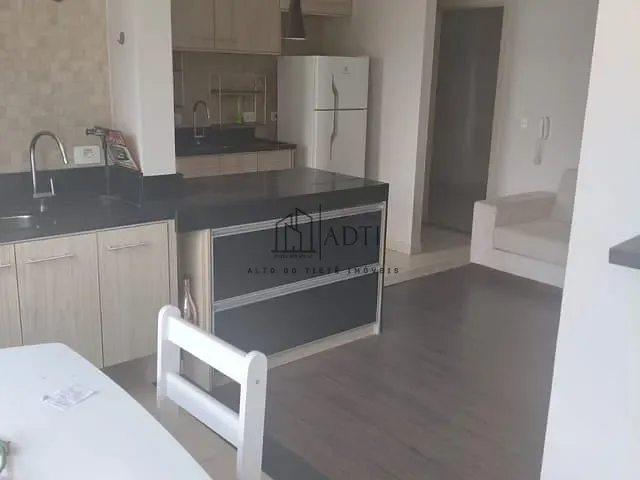 Loft 1 quarto e 1 banheiro, à venda ou para alugar, no bairro Vila Oliveira em Mogi das Cruzes