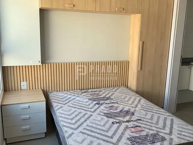 Loft 1 quarto e 1 banheiro, à venda ou para alugar, no bairro Centro em Pelotas