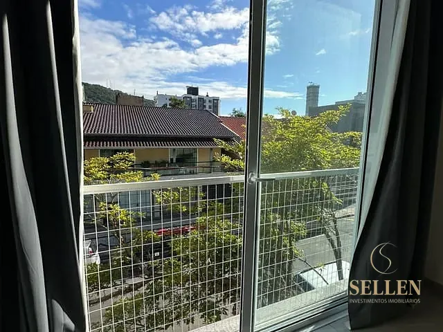 Loft 1 quarto e 1 banheiro, para alugar, no bairro Centro em Balneário Camboriú