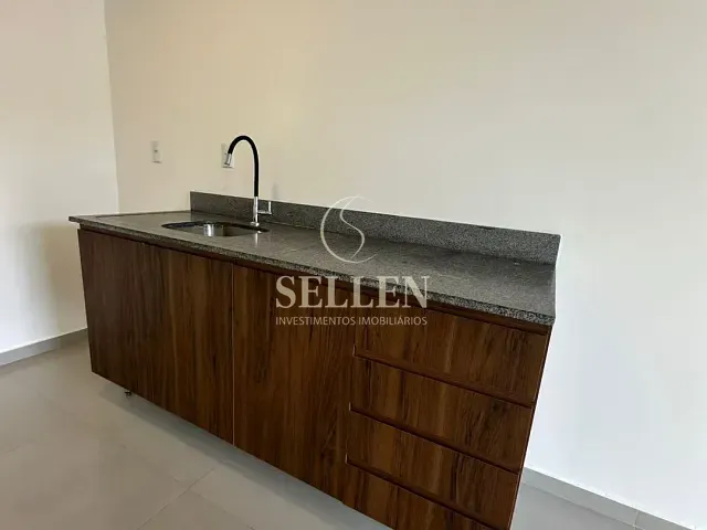 Loft 1 quarto e 1 banheiro, para alugar, no bairro Centro em Balneário Camboriú