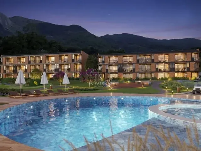 Loft com 53m² 2 quartos e 2 banheiros, à venda, no bairro Golfe em Teresópolis