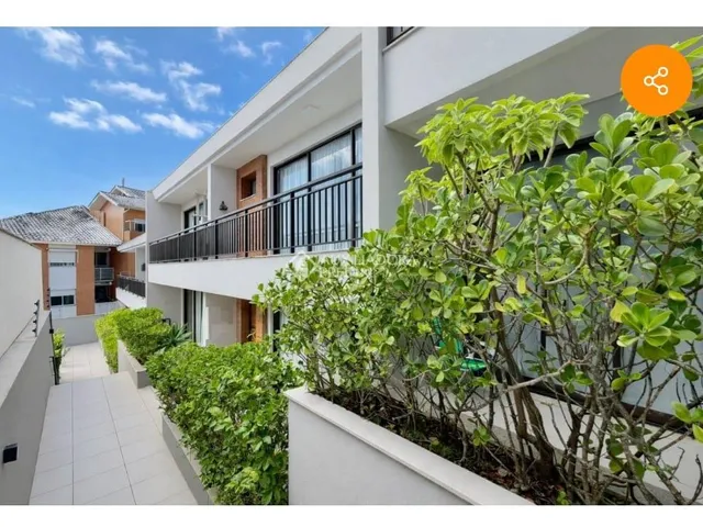 Loft 2 quartos e 3 banheiros, à venda, no bairro Lagoa da Conceição em Florianópolis