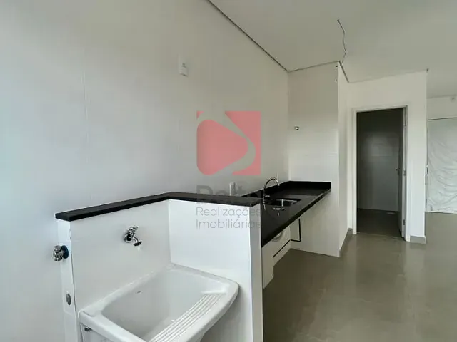 Loft 1 quarto e 1 banheiro, à venda, no bairro Centro em Pirassununga